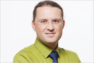 Raphael Bossek Raphael Bossek